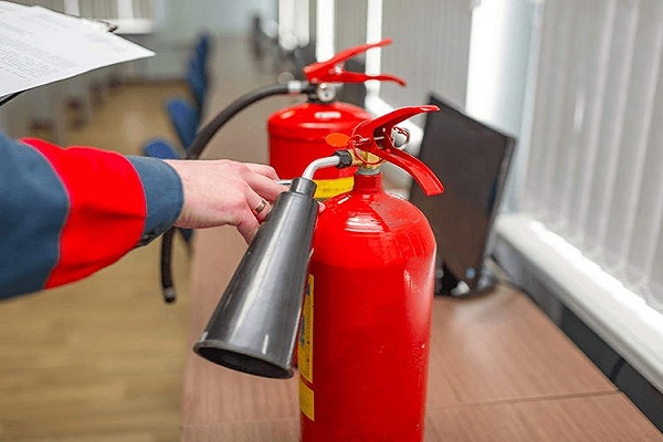 shutterstock-1381241792-fire-safety-equipment-dealers-5-zsjt6